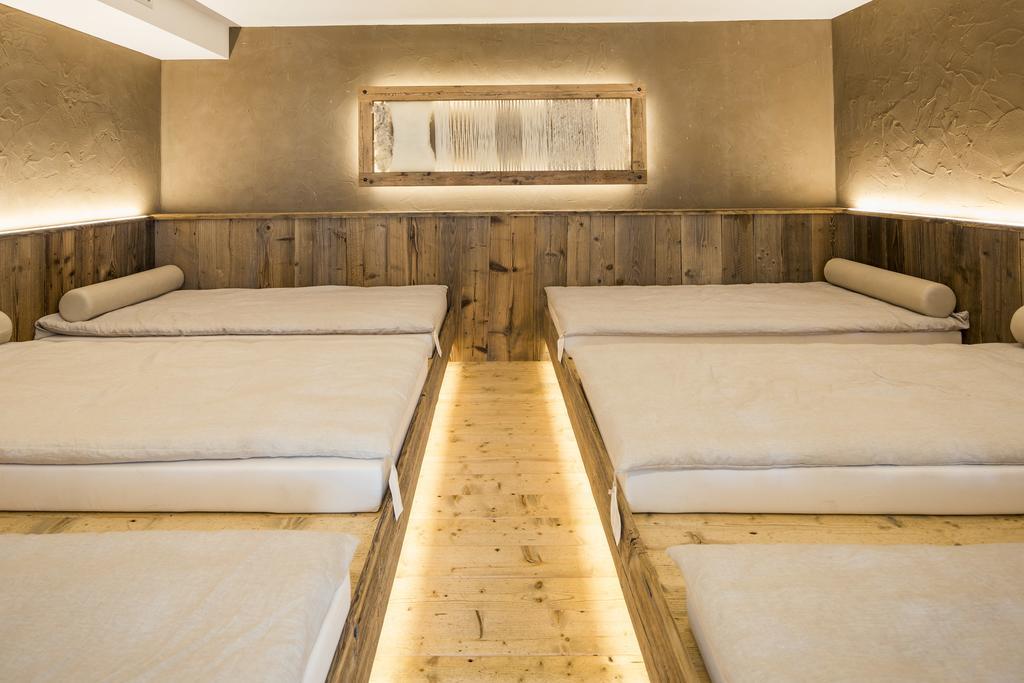 Hotel Petrus Brunico Eksteriør bilde
