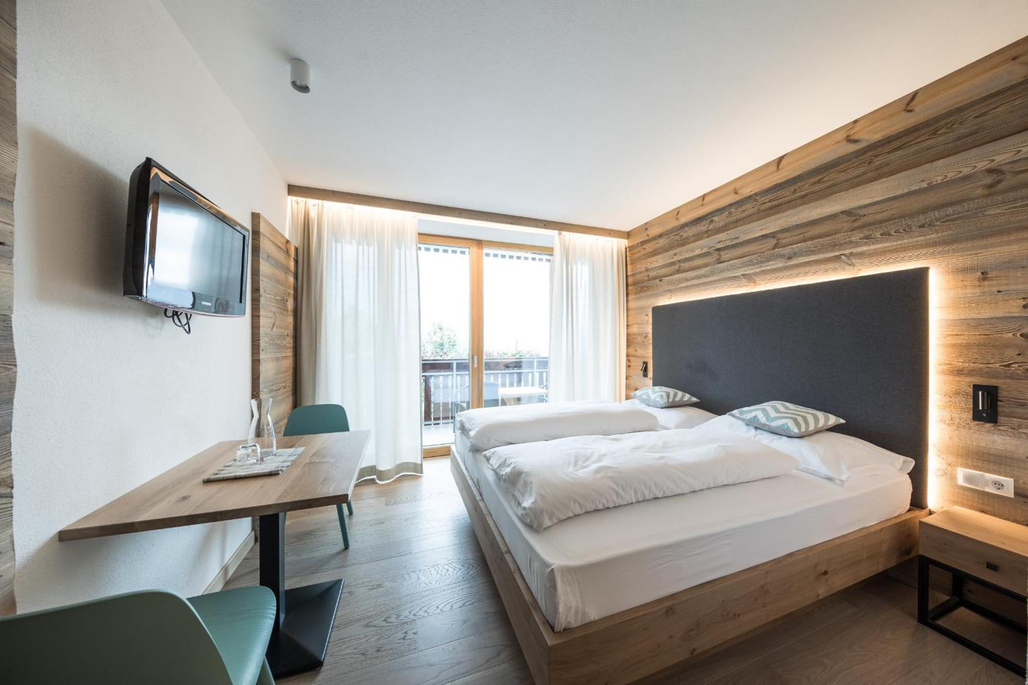 Hotel Petrus Brunico Eksteriør bilde